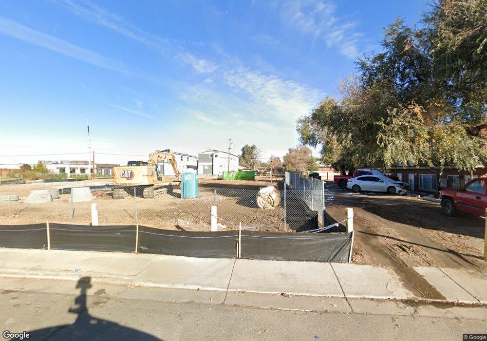 2378 Emporia St, Aurora, CO 80010 - photo 1