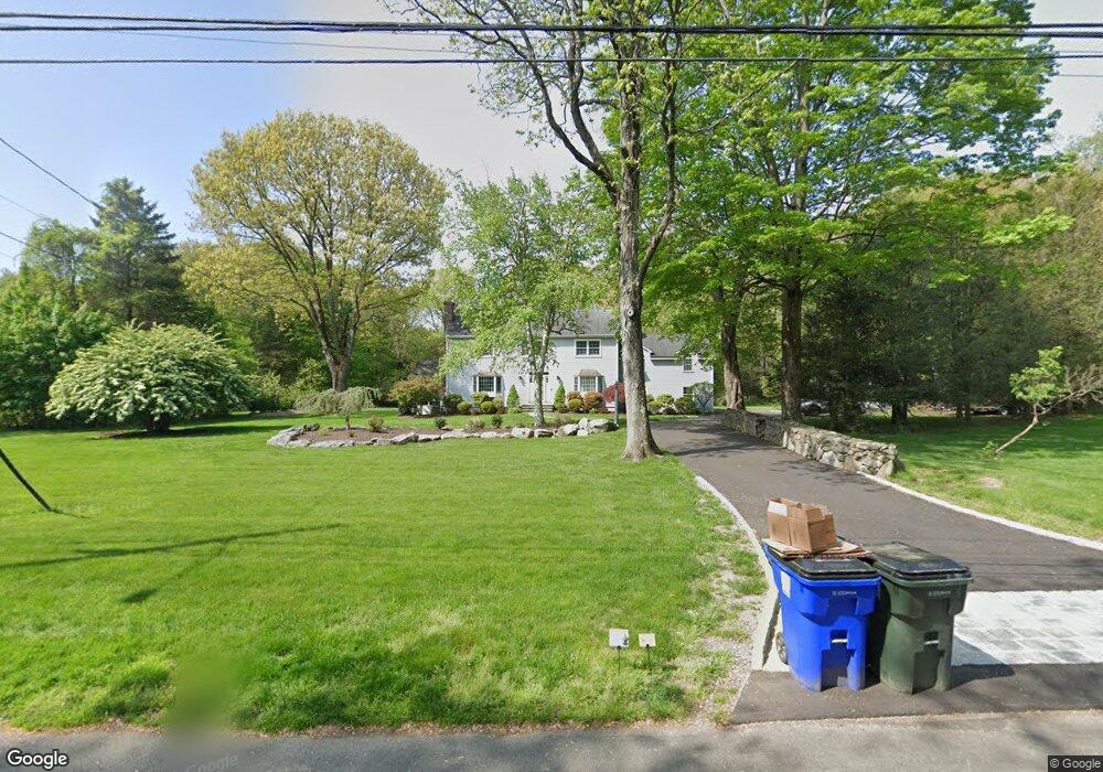 235 11 O Clock Rd, Fairfield, CT 06824 - photo 1