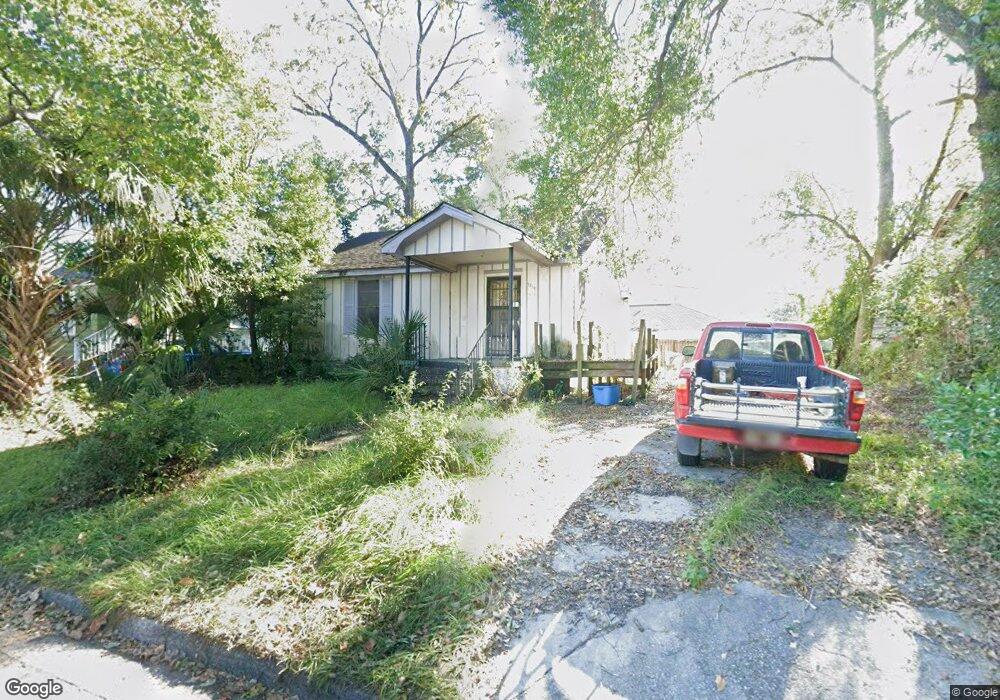 1319 Collins St, Savannah, GA 31404 - photo 1