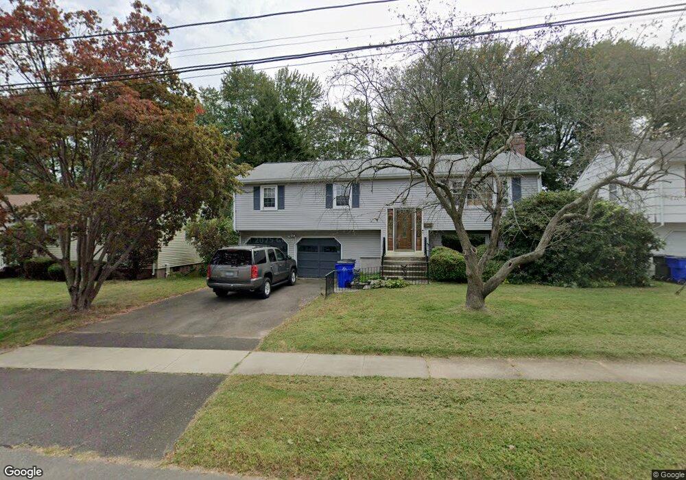 20 Echo Ln, West Hartford, CT 06107 - photo 1