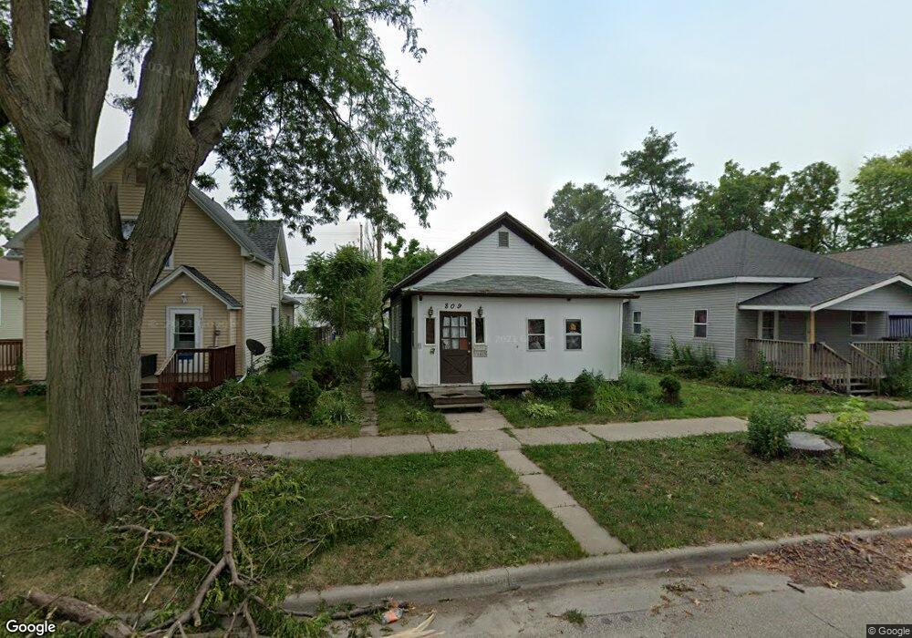 809 2nd Ave SW, Cedar Rapids, IA 52404 - photo 1