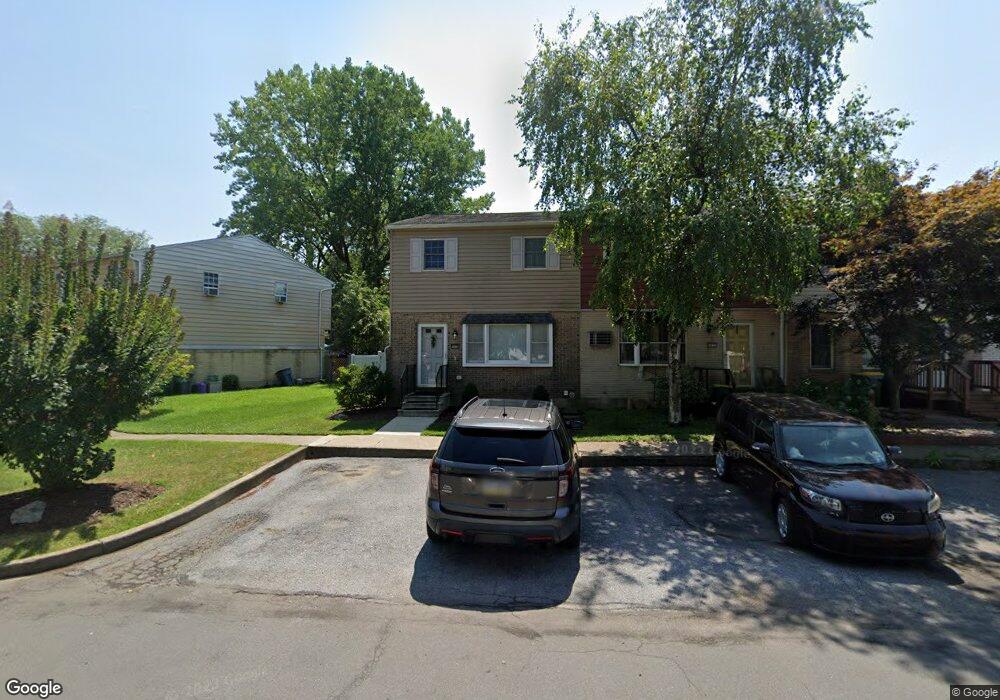 5608 Wedge Ln, Allentown, PA 18106 - photo 1