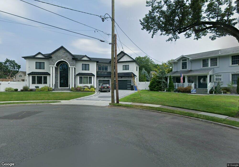 622 Mazur Ave, Paramus, NJ 07652 - photo 1