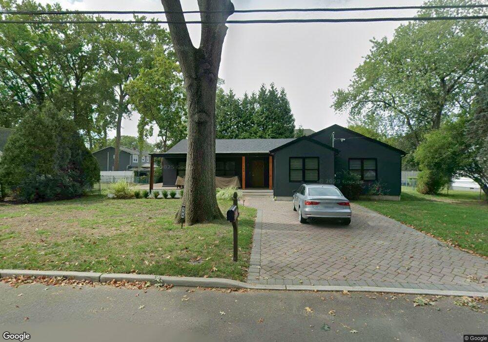 164 Chatham Ave, Oakhurst, NJ 07755 - photo 1