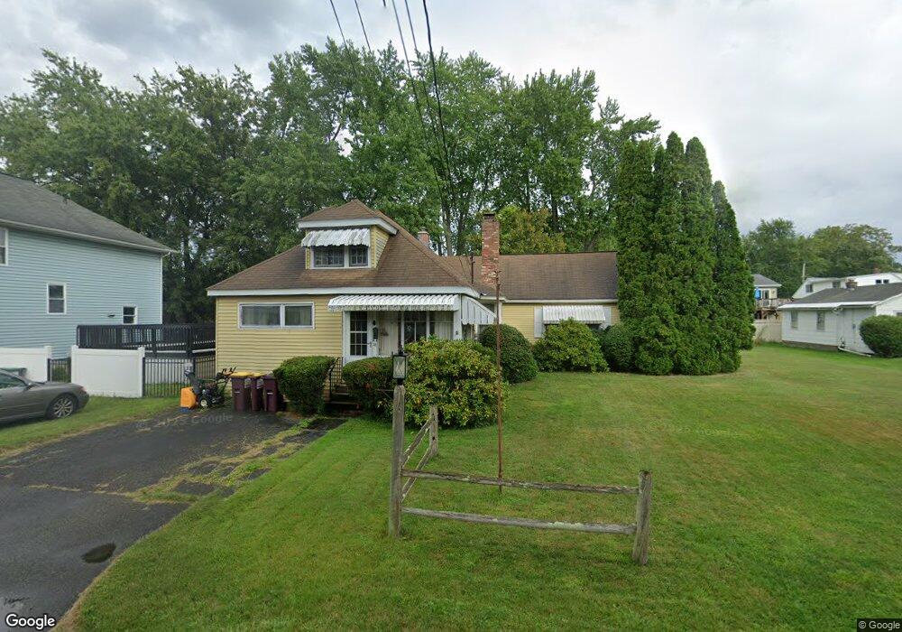 18 Genesee Ave, Rensselaer, NY 12144 - photo 1