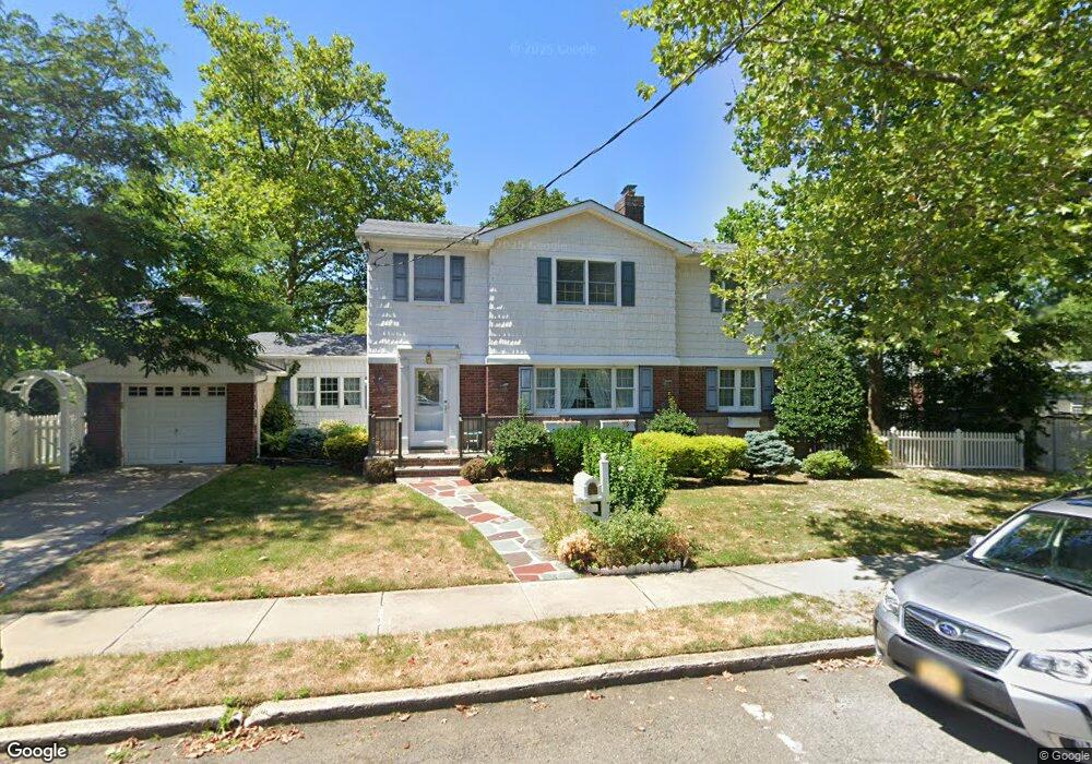 19 Beverly Ave, Staten Island, NY 10301 - photo 1