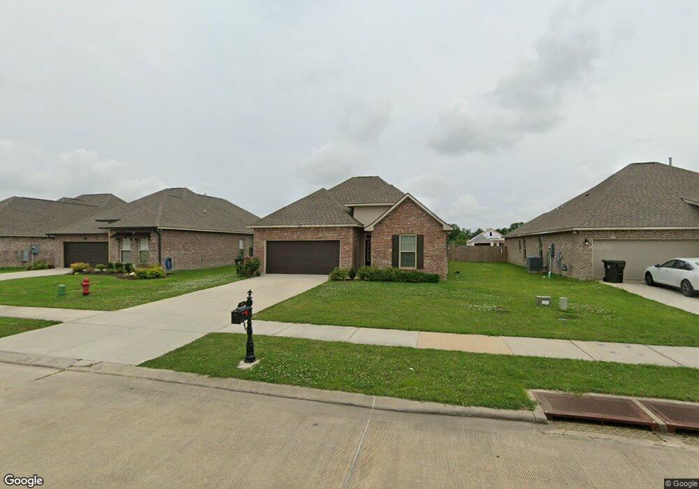 739 Lionel Ln, Lake Charles, LA 70605 - photo 1