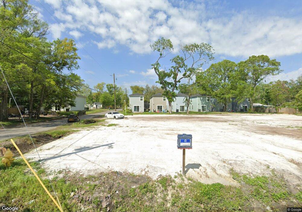 1292 Pangola Dr, Jacksonville, FL 32205 - photo 1