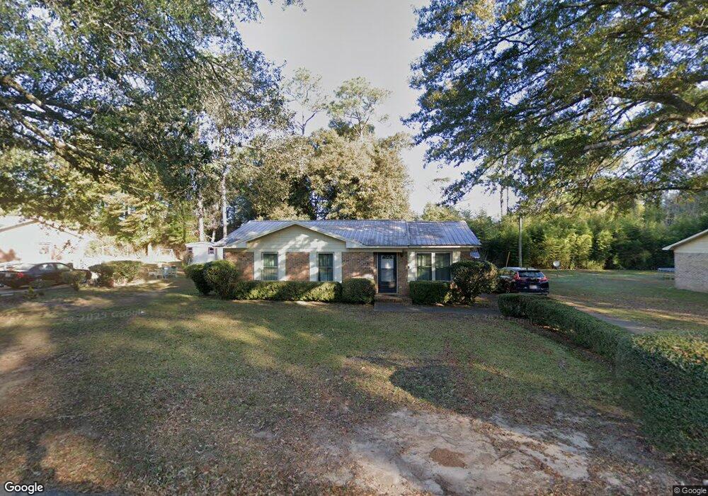511 Columbia St, Bainbridge, GA 39819 - photo 1