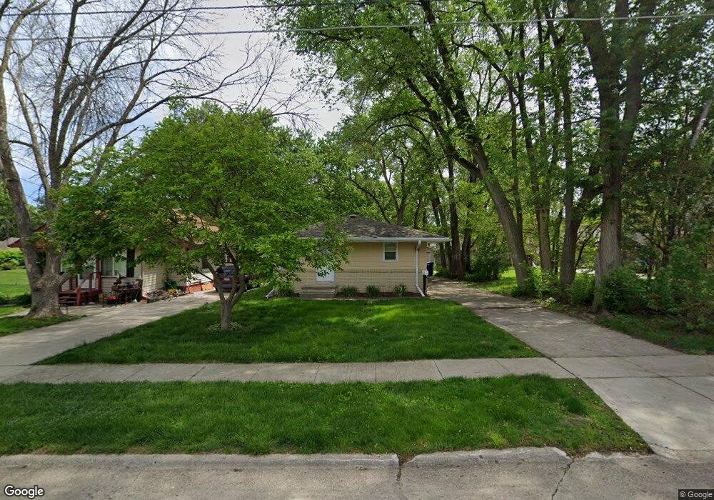 3113 48th St, Des Moines, IA 50310 - photo 1