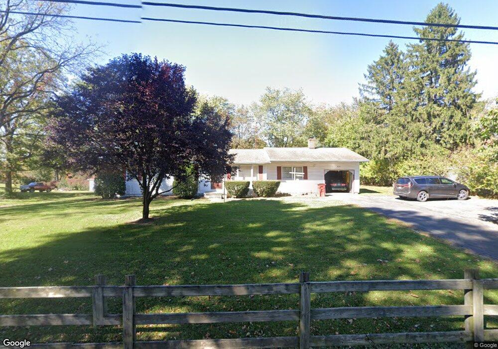 821 Henshaw Rd, Bunker Hill, WV 25413 - photo 1