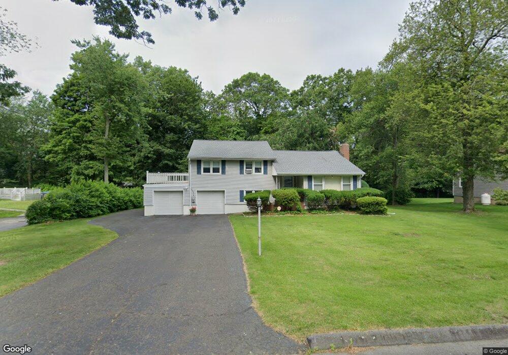 7 Baldwin Rd, Norwalk, CT 06851 - photo 1
