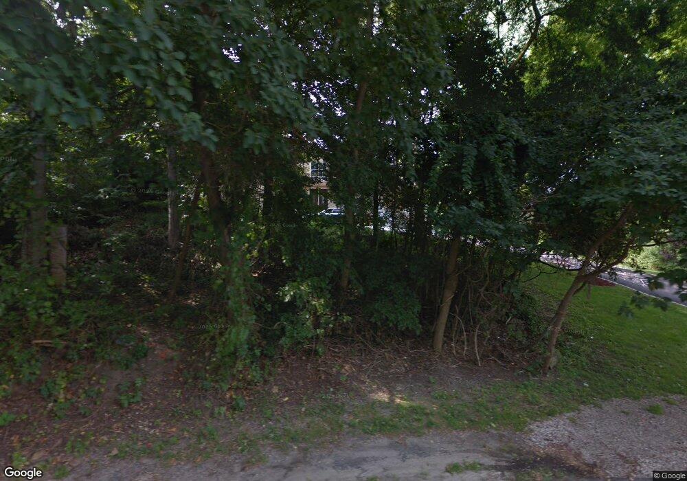 460 Half Hollow Rd, Dix Hills, NY 11746 - photo 1