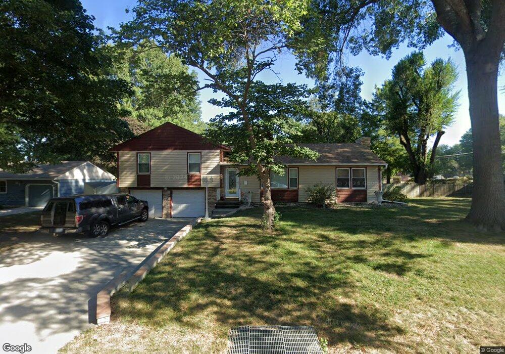 1605 NW A St, Blue Springs, MO 64015 - photo 1