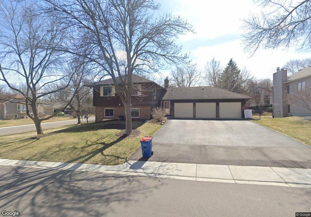 11791 65th Ave N, Maple Grove, MN 55369 - photo 1