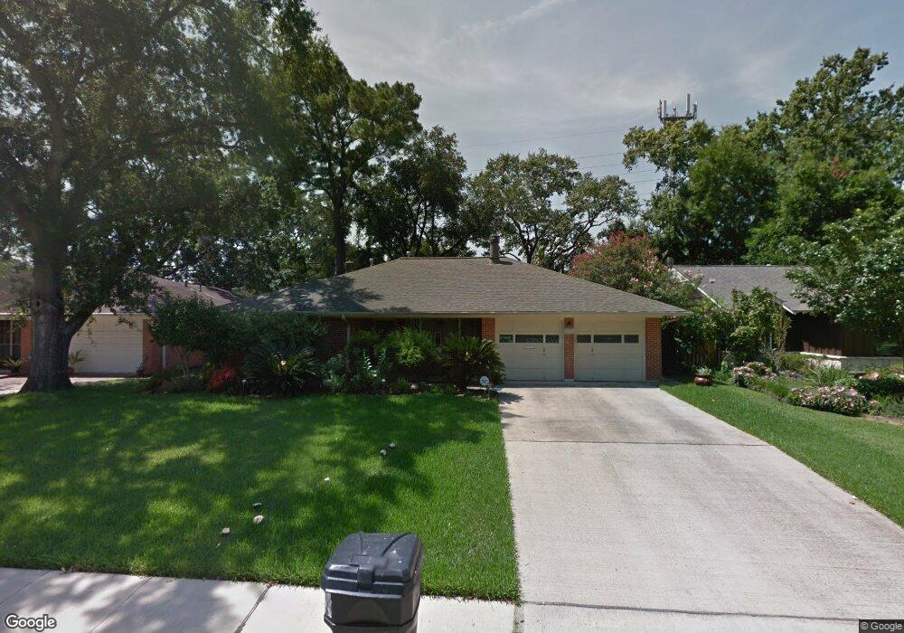 6211 Cindy Ln, Houston, TX 77008 - photo 1