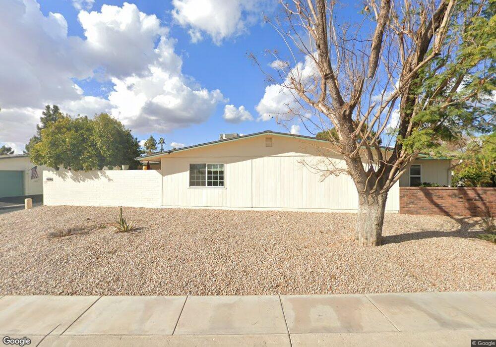 10526 W Highwood Ln, Sun City, AZ 85373 - photo 1