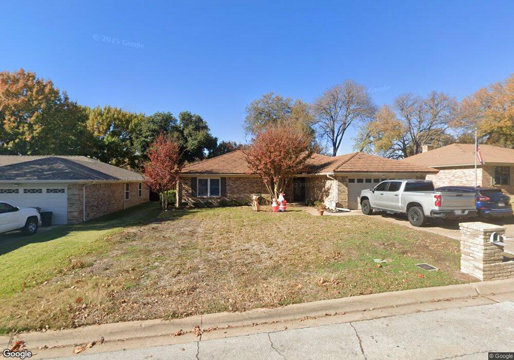 217 Billy Creek Dr, Hurst, TX 76053 - photo 1