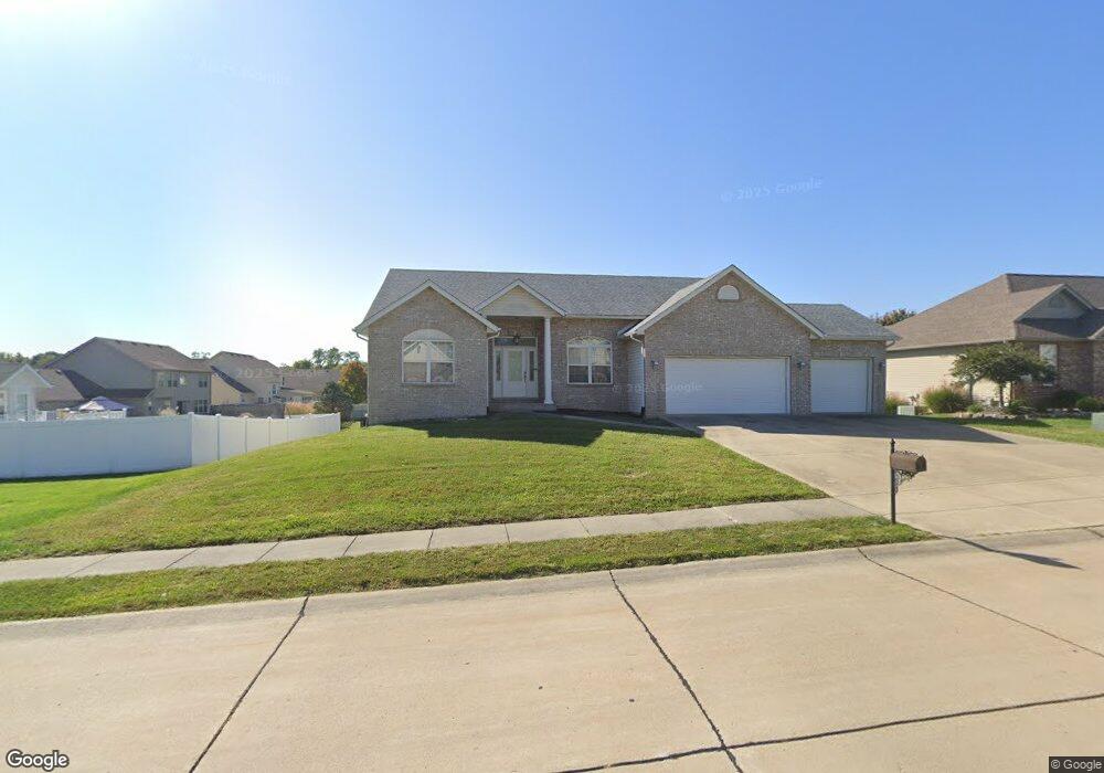 6144 Keebler Oaks Dr, Maryville, IL 62062 - photo 1