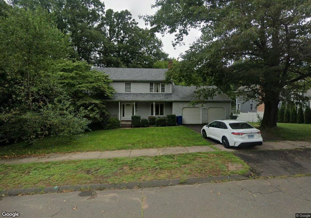 32 Fitzmaurice Cir, Windsor, CT 06095 - photo 1