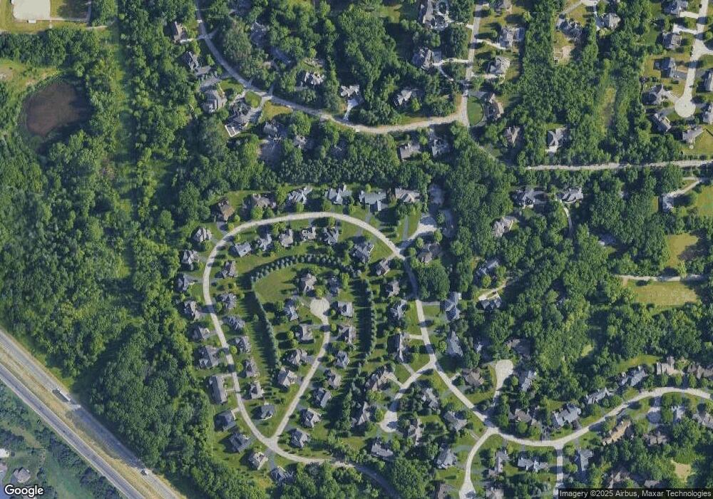 4942 N Quail Crest Dr SE, Grand Rapids, MI 49546 - photo 1