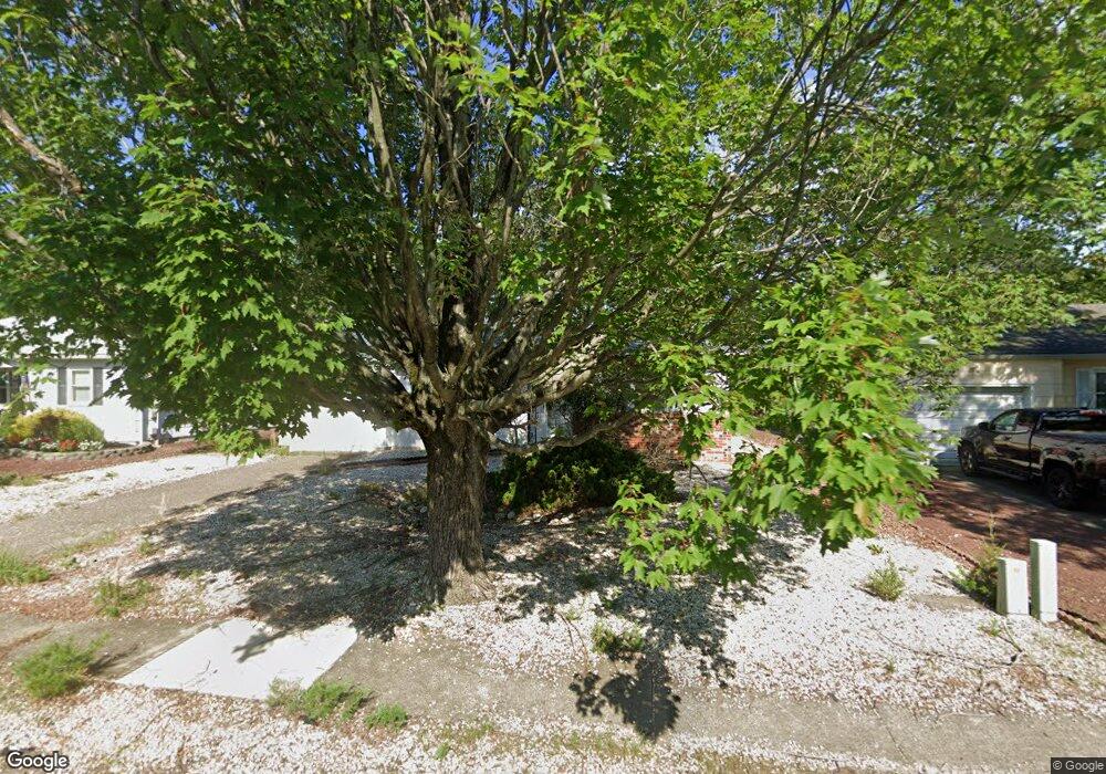 112 Castleton Dr, Toms River, NJ 08757 - photo 1