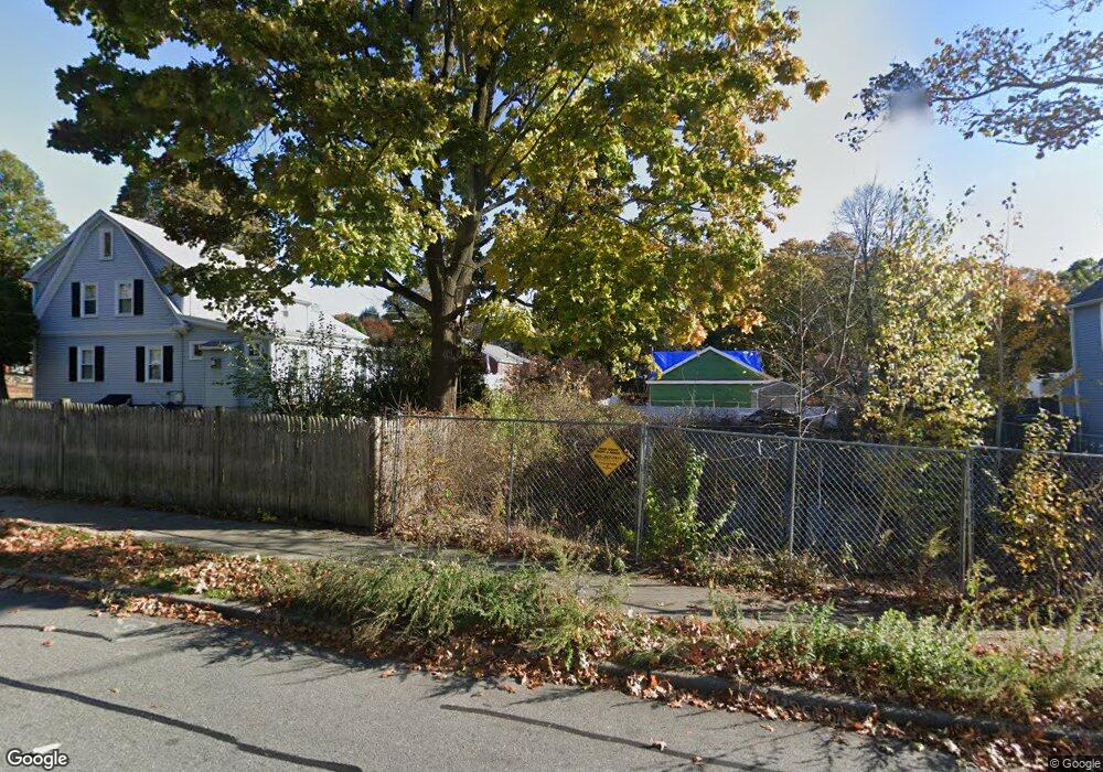 18 Goddard St unit 18, Newton, MA 02461 - photo 1