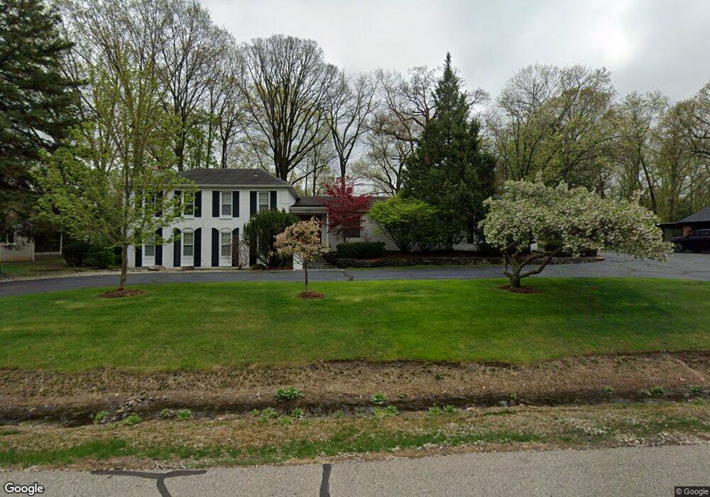 774 N Valley Chase Rd, Bloomfield Hills, MI 48304 - photo 1