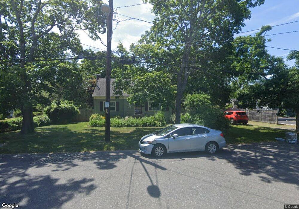 46 Ocean Ave, Bayport, NY 11705 - photo 1