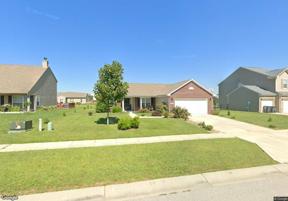 872 Grandiflora Dr, Greenwood, IN 46143 - photo 1