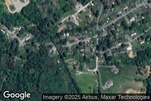 123 Pine Place, Mount Hope, WV 25880