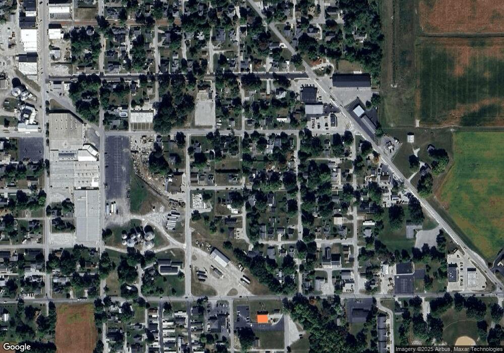 401 E 8th St, Sheridan, IN 46069 - photo 1