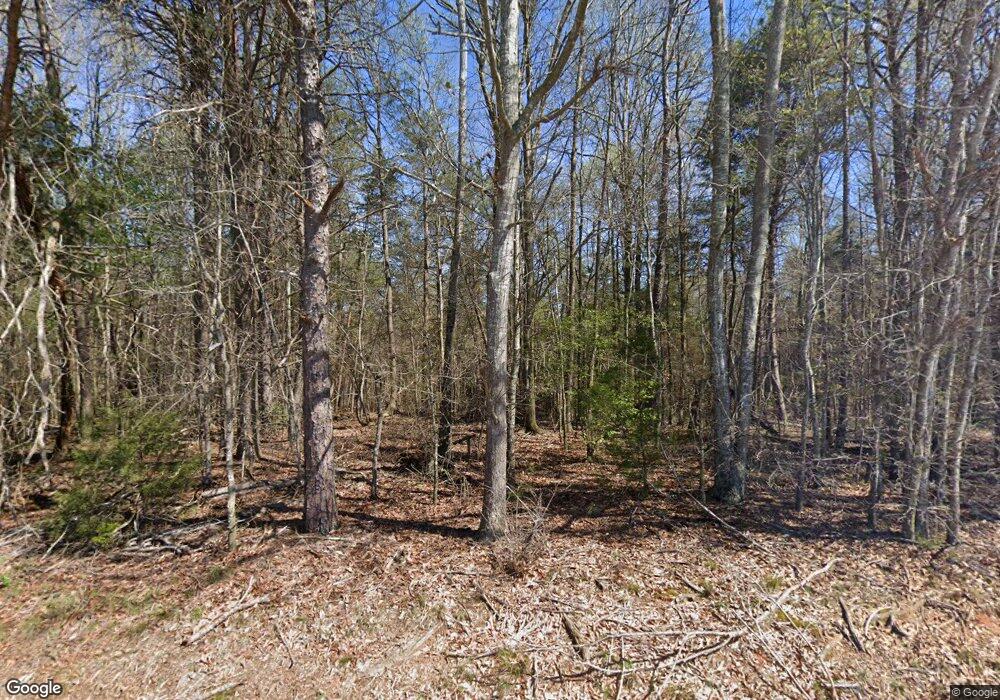 560 Plain View Rd, Carnesville, GA 30521 - photo 1