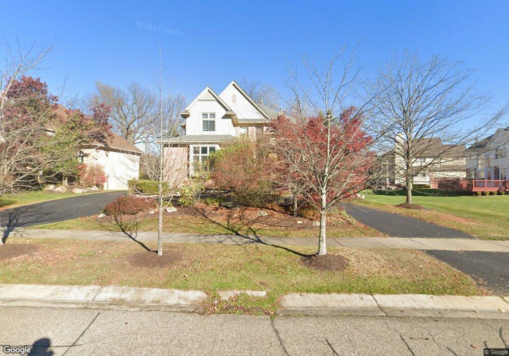 7373 Colchester Ln, West Bloomfield, MI 48322 - photo 1