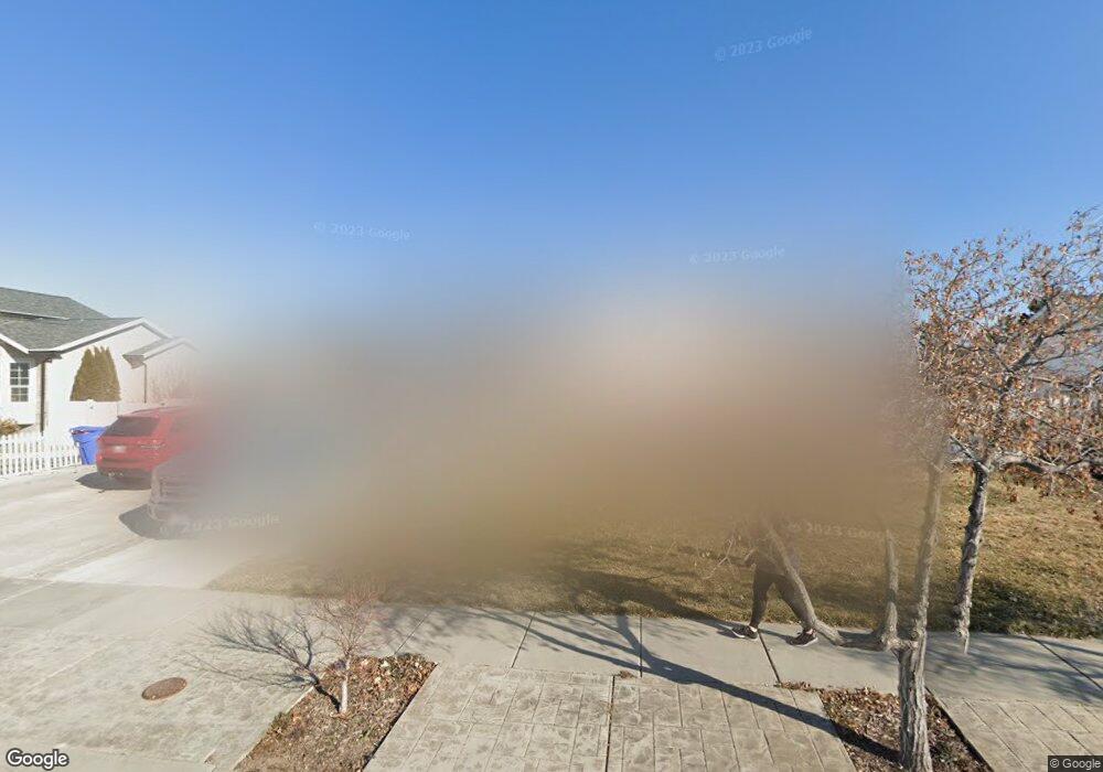 7105 Swan Hill Dr, West Jordan, UT 84081 - photo 1