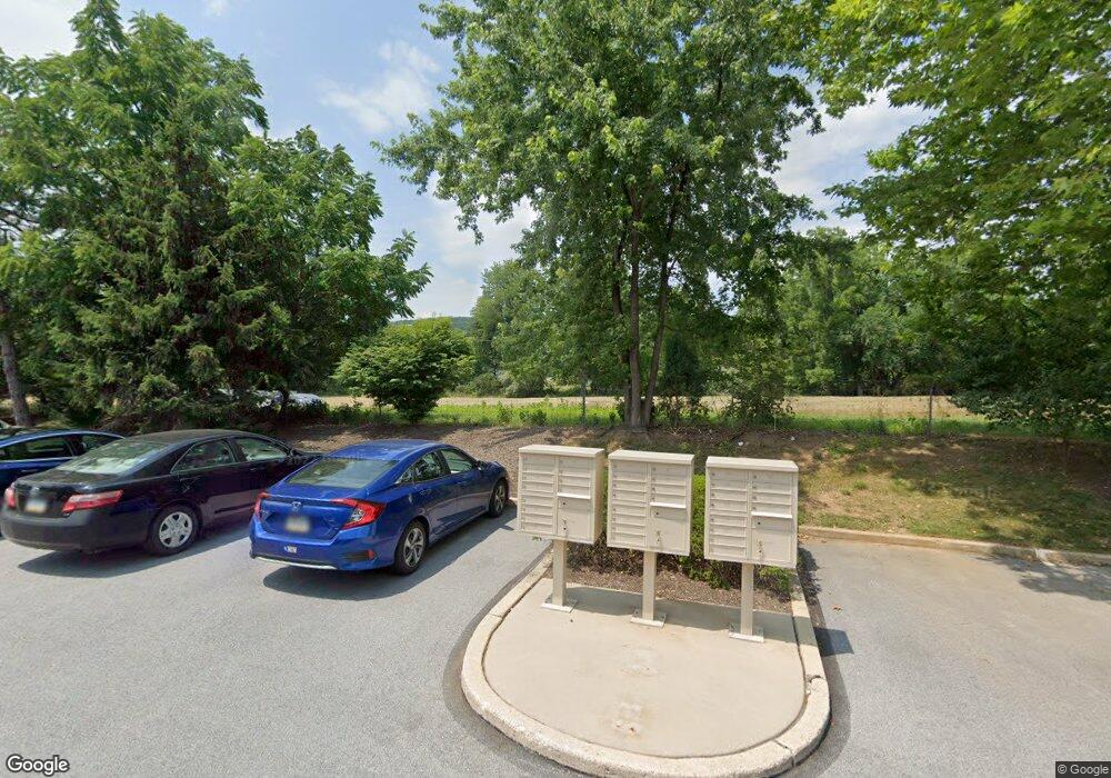 1030 Washington Place unit 3, Chesterbrook, PA 19087 - photo 1