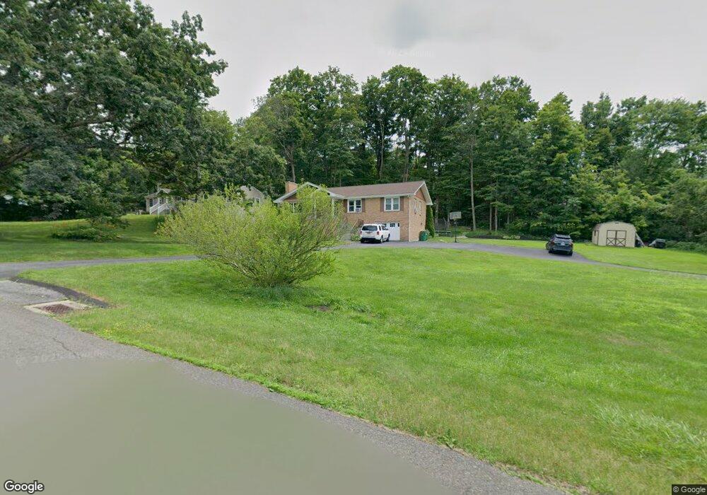 5 Glade Rd, Poughkeepsie, NY 12601 - photo 1