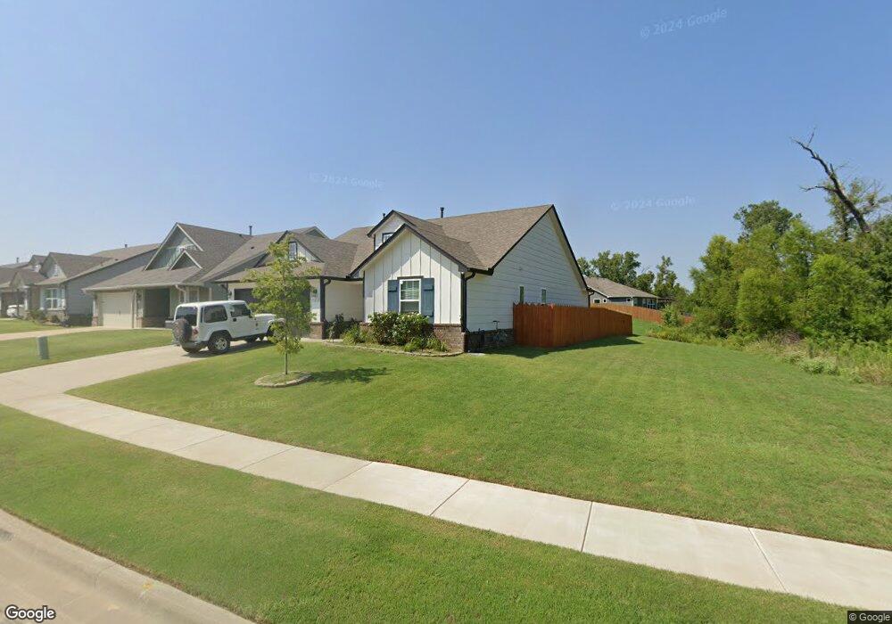 2124 E Winston St, Broken Arrow, OK 74011 - photo 1