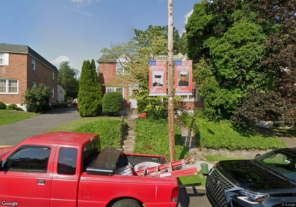 315 Holland St, Crum Lynne, PA 19022 - photo 1