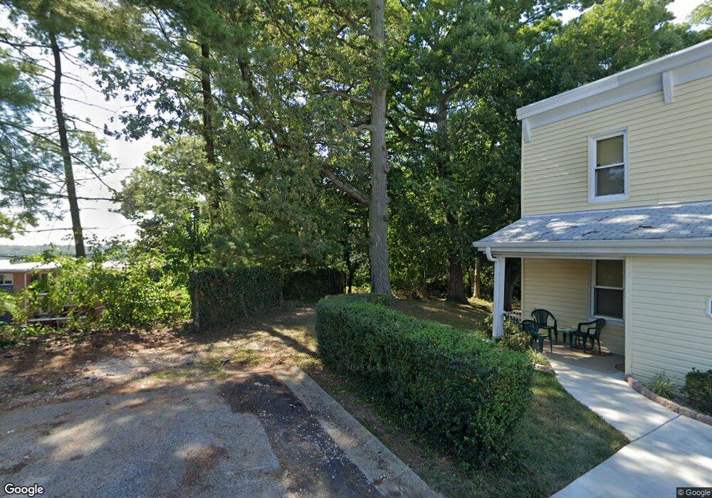 1100 Falls Hill Dr, Baltimore, MD 21211 - photo 1