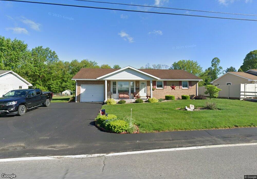 327 Perry Rd, Shoemakersville, PA 19555 - photo 1