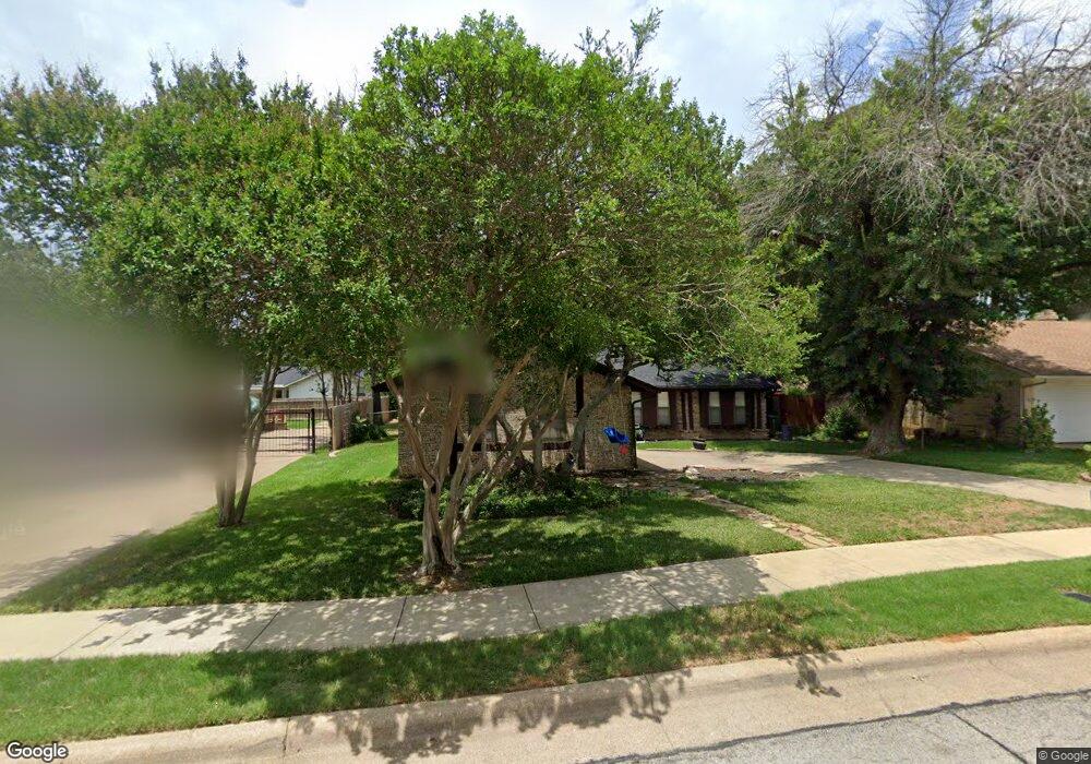 2001 Lexington Place, Bedford, TX 76022 - photo 1