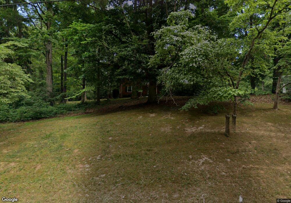 8023 Hillcrest Dr, Manassas, VA 20111 - photo 1