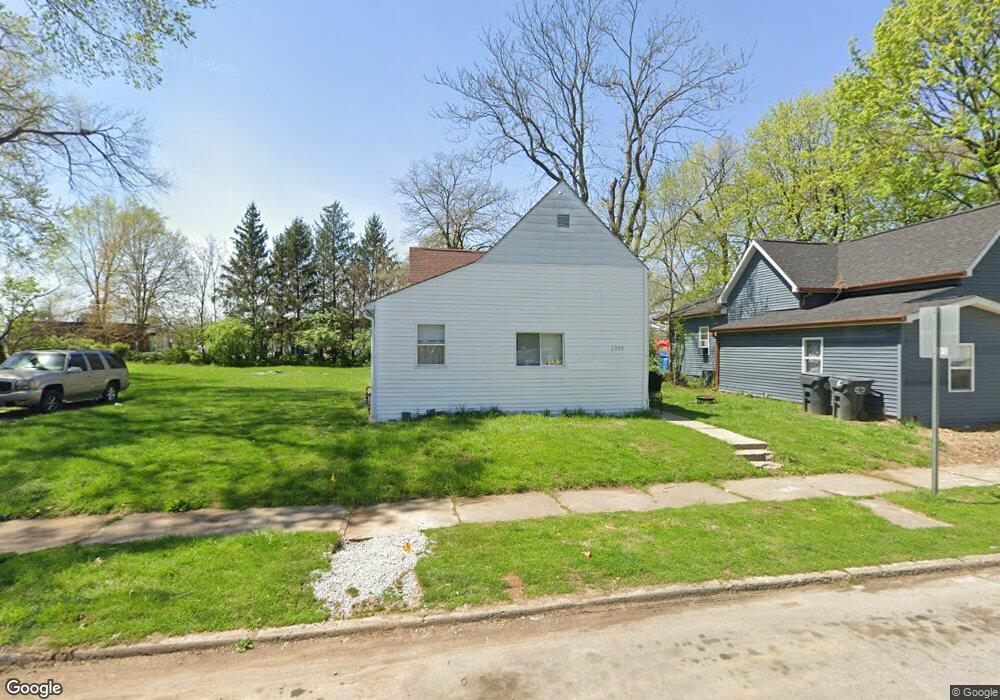 2209 Hendricks St, Anderson, IN 46016 - photo 1