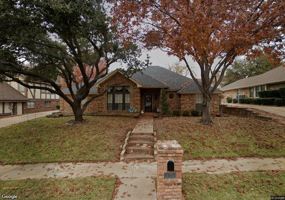 309 Warbler Dr, Bedford, TX 76021 - photo 1