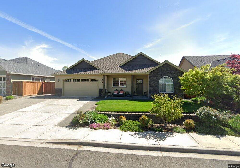 1980 Bluegrass Dr, Central Point, OR 97502 - photo 1