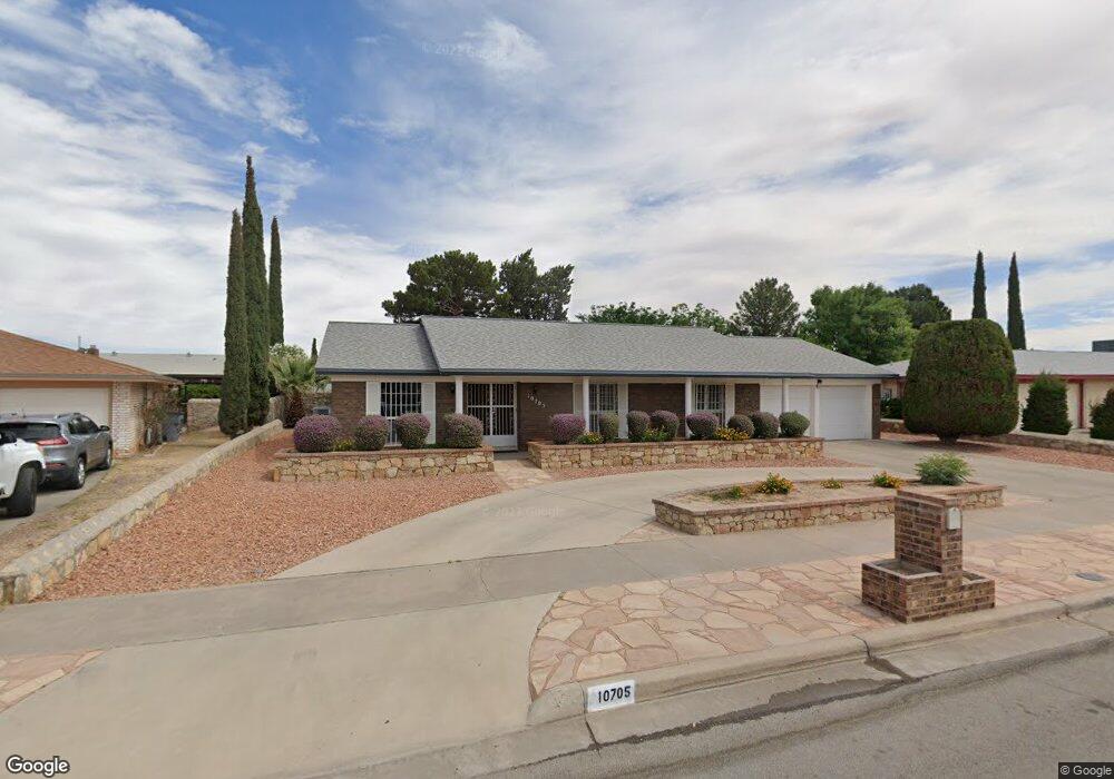 10705 La Subida Dr, El Paso, TX 79935 - photo 1
