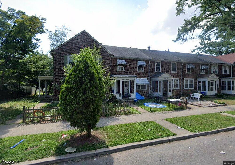 2811 Yorkship Rd, Camden, NJ 08104 - photo 1