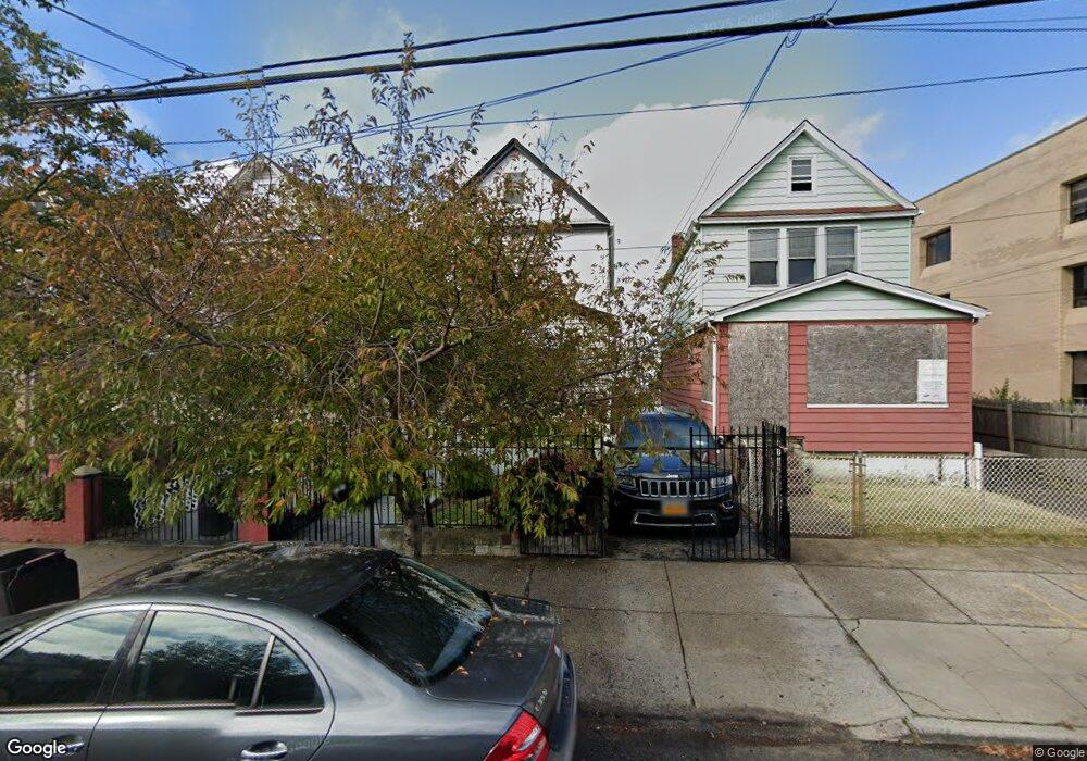 17015 116th Ave, Jamaica, NY 11434 - photo 1