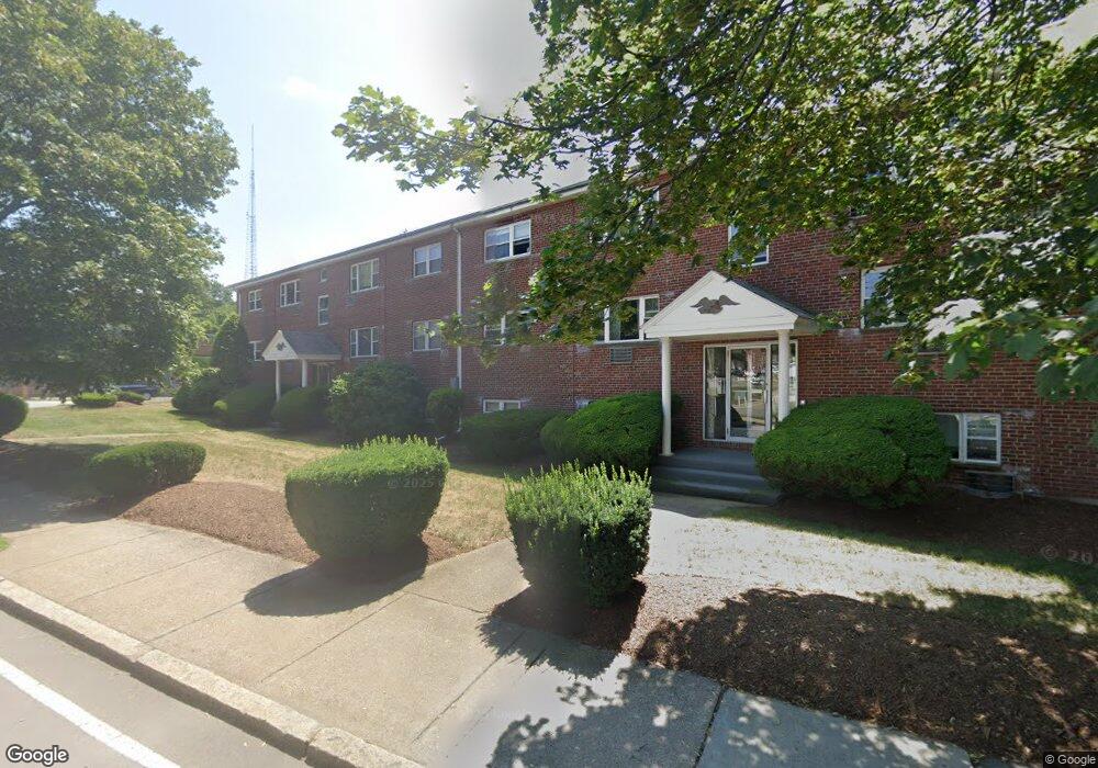 368 Elliot St unit 1, Newton Upper Falls, MA 02464 - photo 1